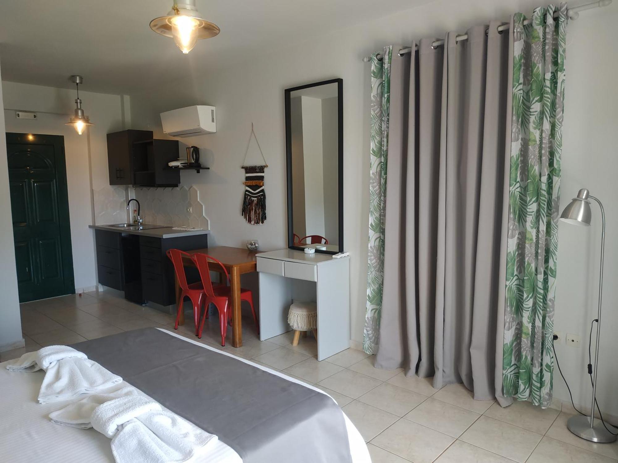 Kykeon Studios Katelios Ngoại thất bức ảnh